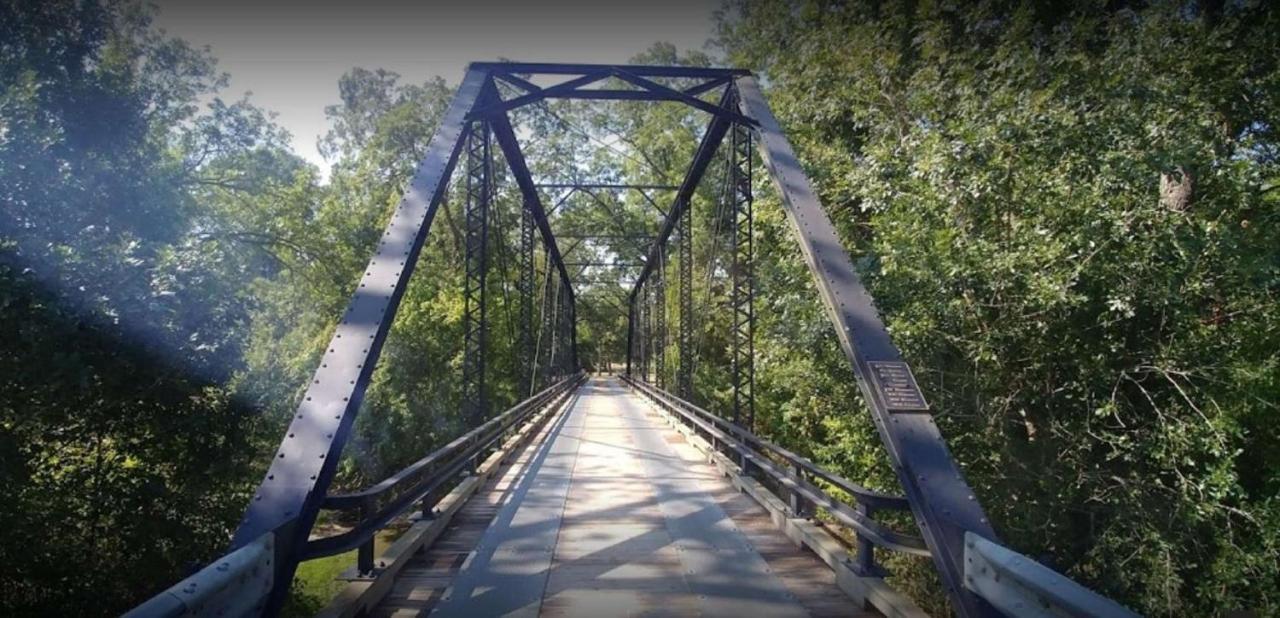 アメリカズ ベスト バリュー イン ロックデール Rockdale エクステリア 写真